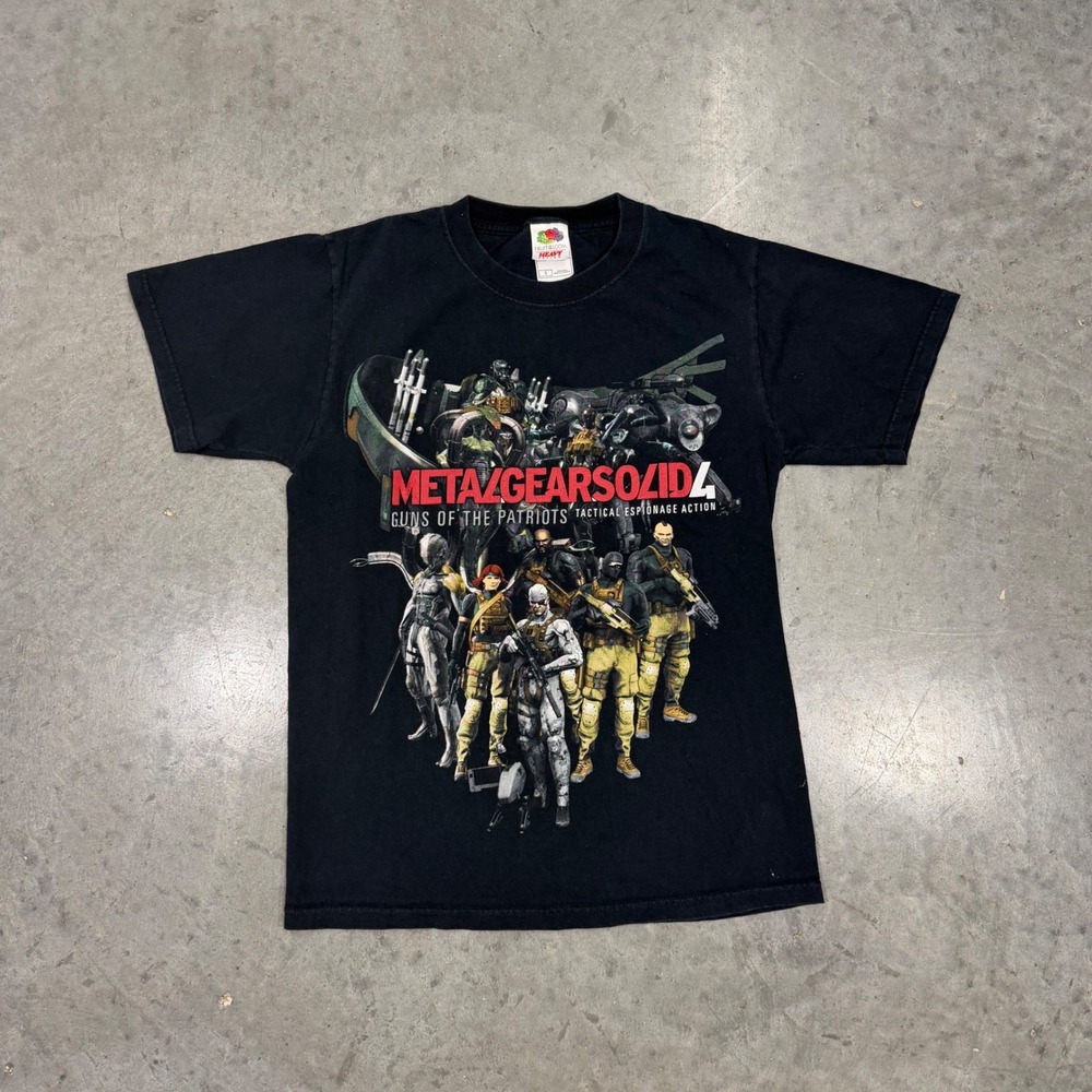Metal Gear Solid 4 Guns of the Patriots Graphic T-Shirt Black Small MGS4 Snake